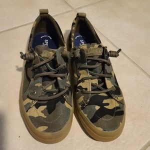 Sperry camouflage shoes